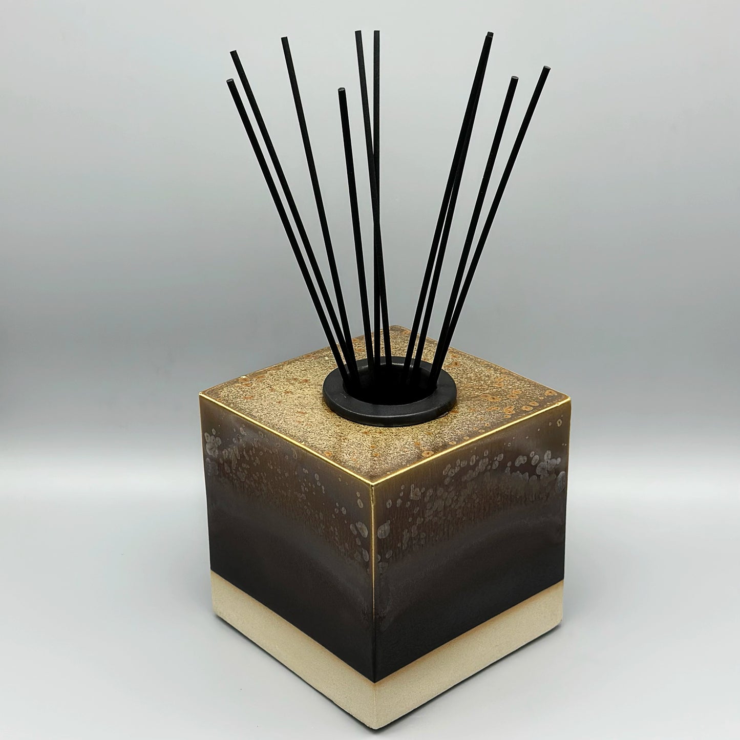 " Diffuseur N°6 "