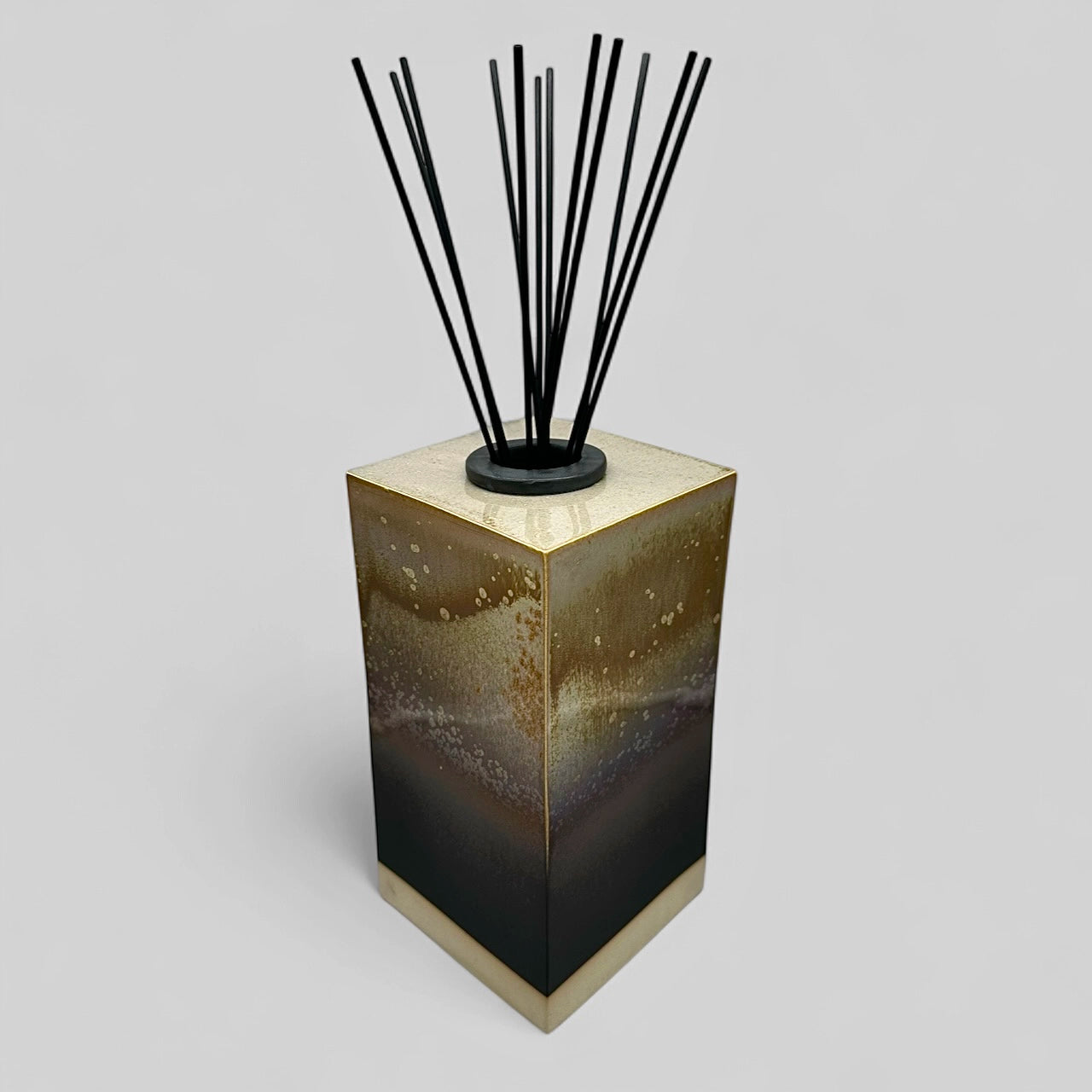 "Grand diffuseur N°1"