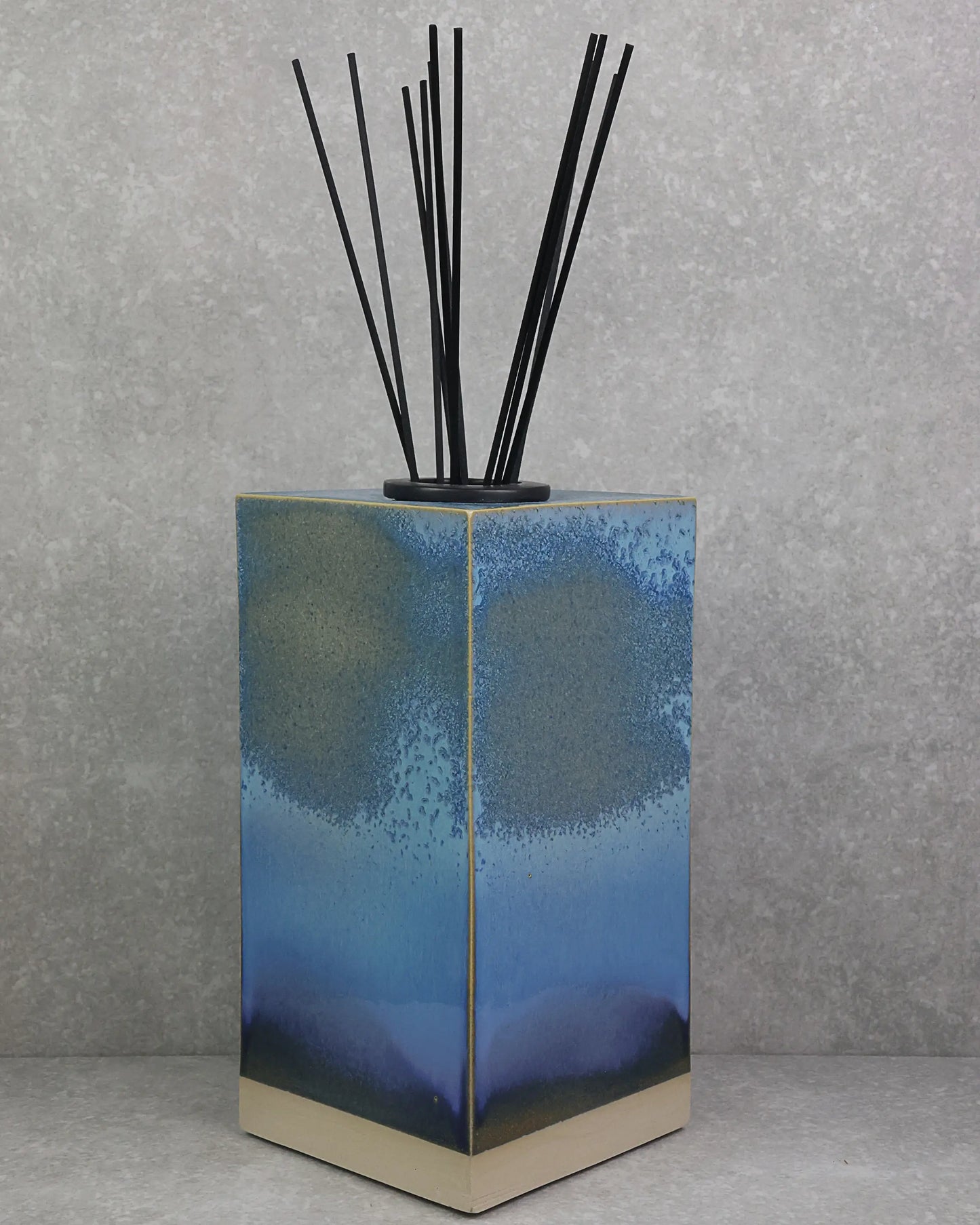 "Grand diffuseur N°1"